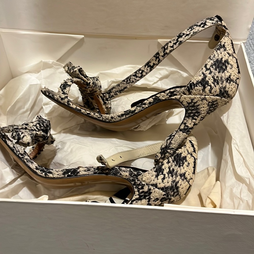 Isabel marant snake skin high heal.
